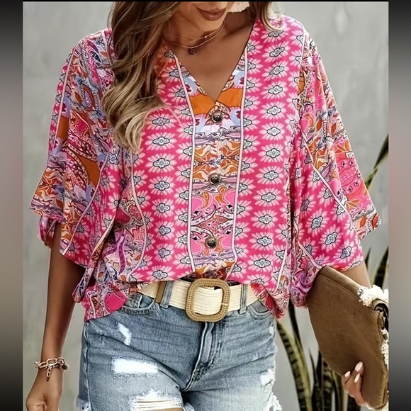 Boho Floral Print Blouse. NWT - Picture 2 of 6